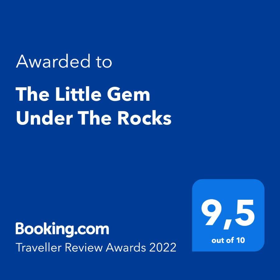 카스트라키온 The Little Gem Under The Rocks 아파트 외부 사진