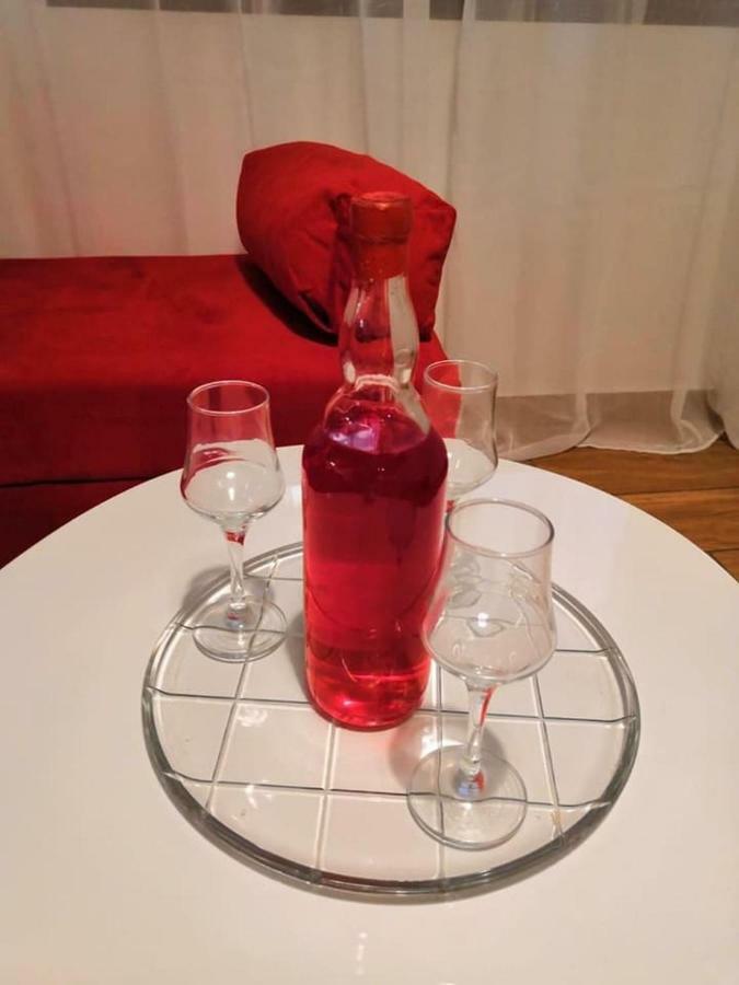 카스트라키온 The Little Gem Under The Rocks 아파트 외부 사진